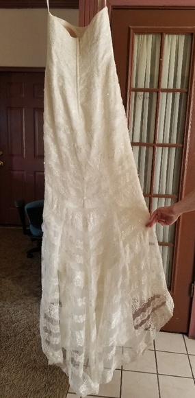 Wedding Dress - Picture 2 of 6